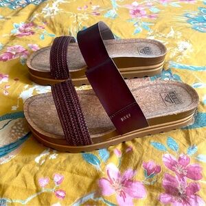 Reef Women's Cushion Vista Hi Sandals Size 9